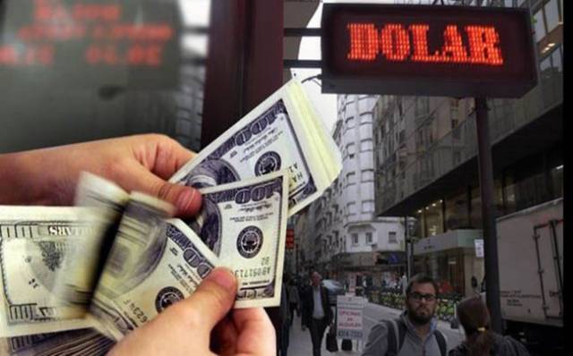 El dólar blue volvió a subir y anotó otro nuevo récord histórico en su cotización